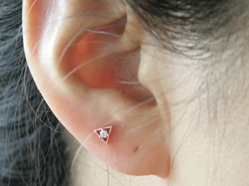 Iaxe Triangle Body Piercing Ear Pierced Earrings Cartilage Triangle Body Piercing Ear Pierced Earrings Cartilage One Dm Service Working Under 16g Stone