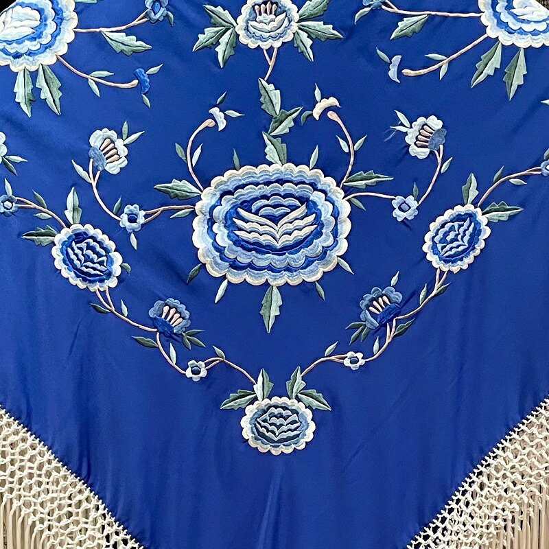 Pp 2221 刺繍入りマントン ブルー ブルー系 アイボリー 全商品オープニング価格