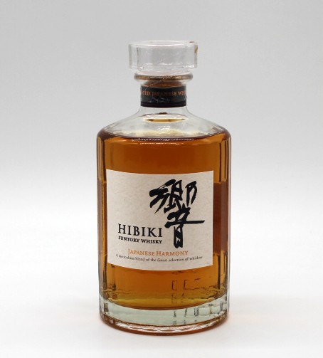 サントリーウイスキー　響　ジャパニーズハーモニー　SUNTORY HIBIKI hibiki-japanese-e.jpg