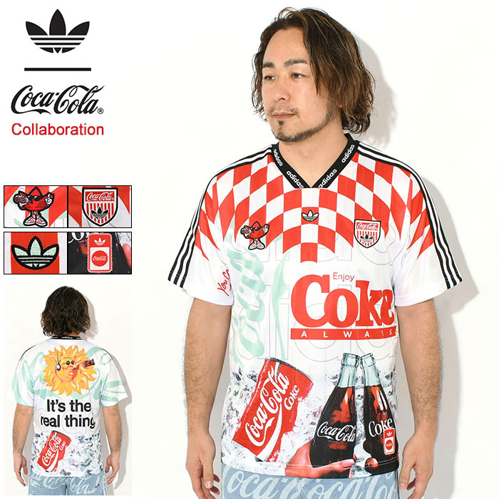 アディダス adidas カットソー 半袖 メンズ コカ・コーラ マッシュアップ ジャージ Vネック コラボ オリジナルス ( adidas&times;Coca-Cola Mash-Up Jersey S/S V-Neck Originals サッカーシャツ ゲームシャツ トップス メンズ 男性用 KY2106 )｜ice field（アイスフィールド） 9,910円
