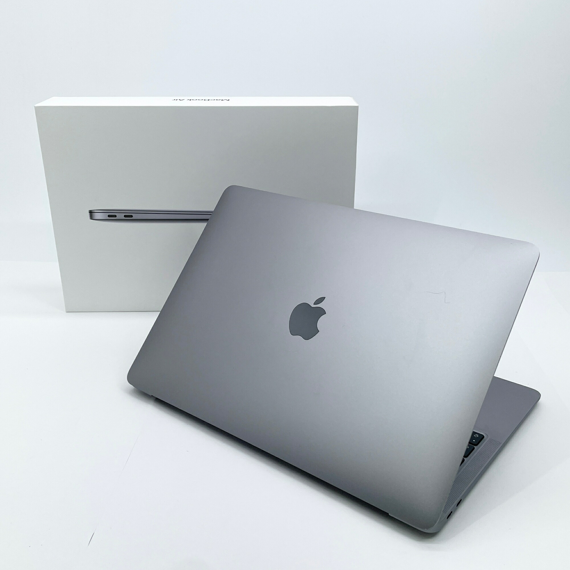 MacBook Air Retina 13インチ (Late 2020) Apple M1 8コア/8GB/SSD 256GB スペースグレイ MGN63J/A バッテリー最大容量93% 【C8228-80】｜いちごショップ　店