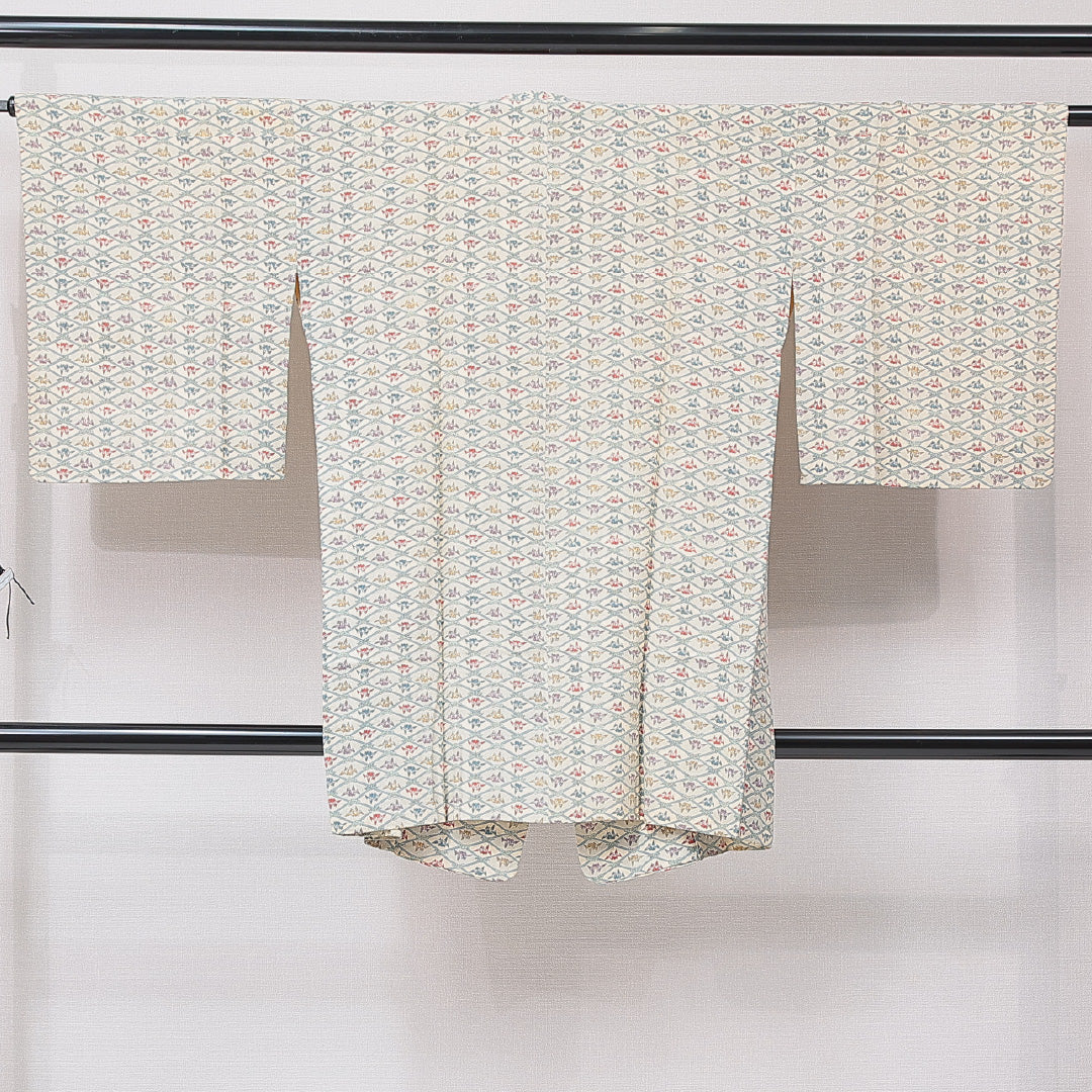 道行コート 袷 身丈91cm 裄丈63cm 正絹 Cランク Sサイズ フォーマル 折鶴 クリーム系 1263-16798