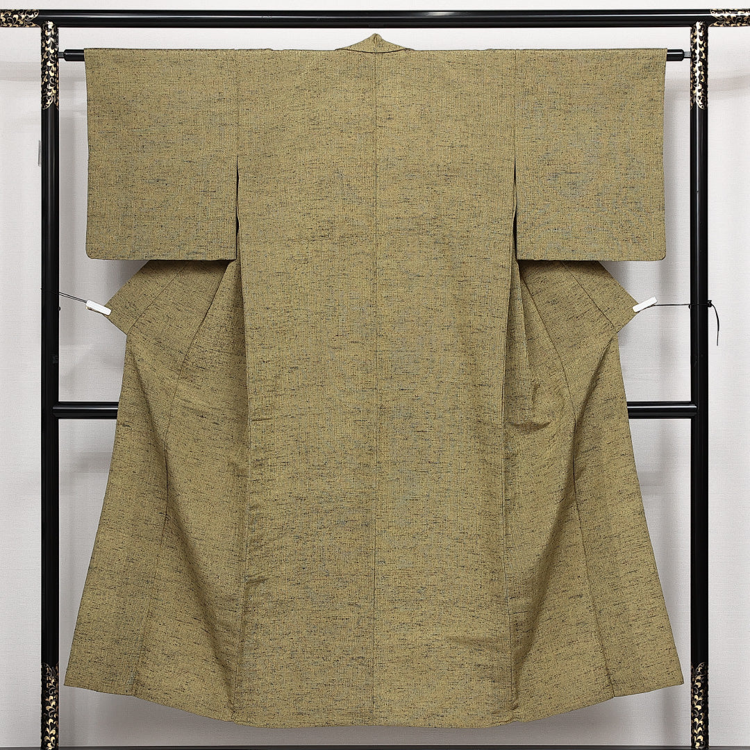 紬 単衣 洗える着物 身丈148cm 裄丈62cm Sランク ウール バチ衿 XSサイズ カジュアル 居敷当て 無地 素朴 軽やか 黄系 茶系 1216-14129|糸千花和装 店