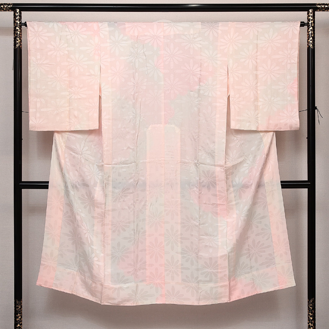 未使用品 長襦袢 無双袖 身丈139cm 裄丈64cm Sランク 正絹 2XLサイズ 地紋あり 紋意匠（菊） 居敷当て ピンク系 1229-14044