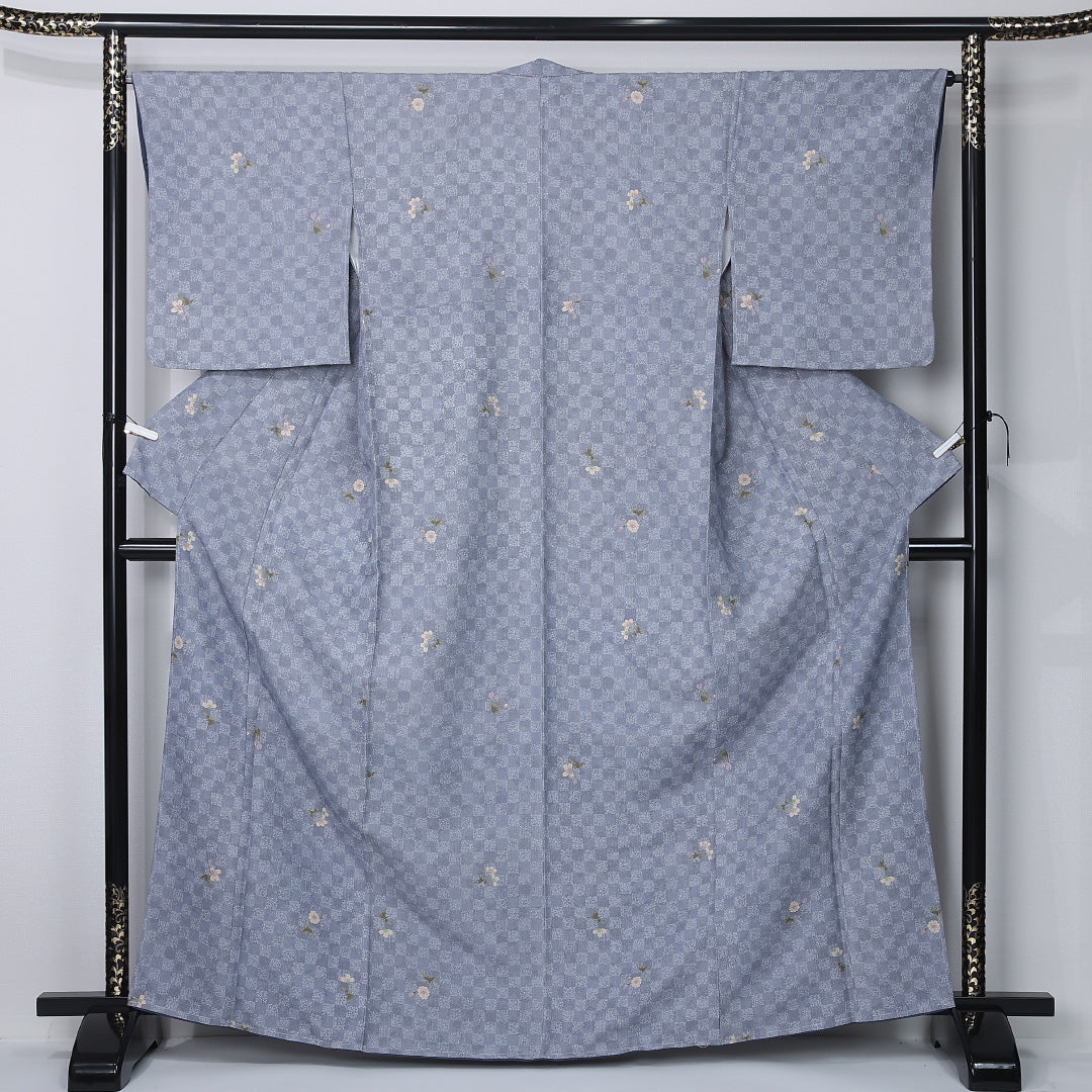 小紋 身丈165cm 裄丈65.5cm Sランク XL ポリエステル 洗える着物 袷 広衿 しつけ糸 市松 桜 カジュアル グレー系 1215-12362