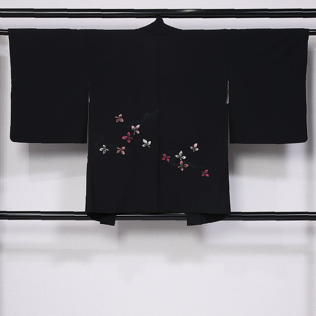 羽織 身丈79cm 裄丈62cm S 正絹 Sランク 袷 黒羽織 絵羽羽織 刺繍 1217-11086