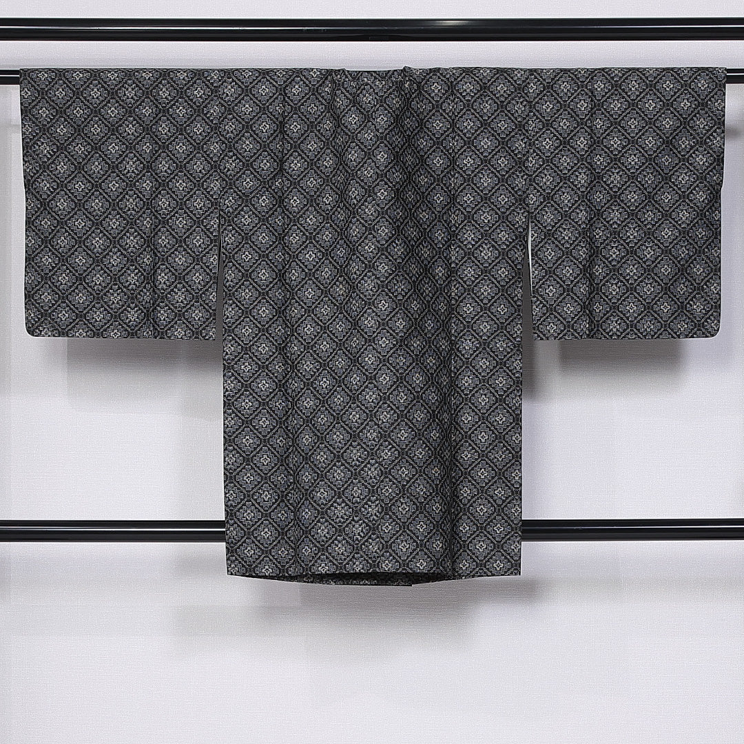 道行コート 身丈86cm 裄丈61cm S 正絹 Aランク 袷 紬 蜀江 1263-10779