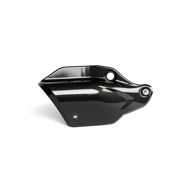 アクラポビッチ オプショナル ヒートシールド カーボン GSX-S1000GX 24（センタースタンド有り車輌） P-HSS10SO4 16,229円