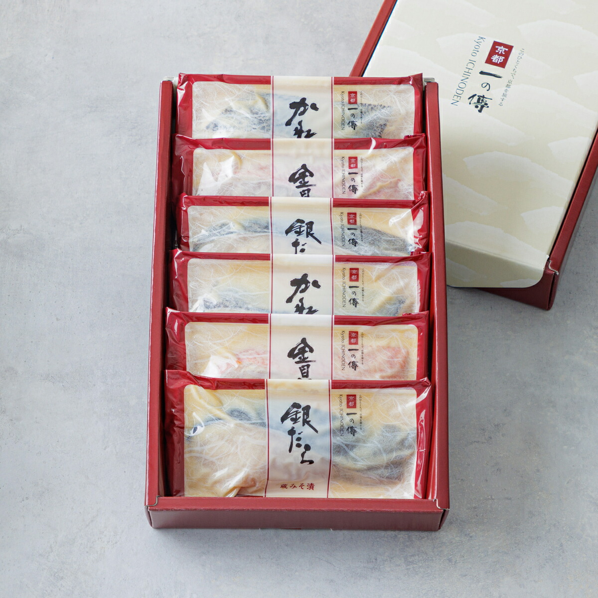 【楽天市場】創業100年 京都 老舗 西京漬 詰合せ  「醍醐」3種6切入 蔵みそ漬 [G-6] 京都一の傳 魚 漬け魚 味噌漬け 西京焼き ギフト 贈り物 贈答 プレゼント お取り寄せ グルメ 高級 伝統 お祝い 内祝い 誕生祝い 快気祝い 御礼 銀だら 金目鯛 かれい のし包装対応 敬老の日 敬老：京都一の傳　創業100年の西京漬