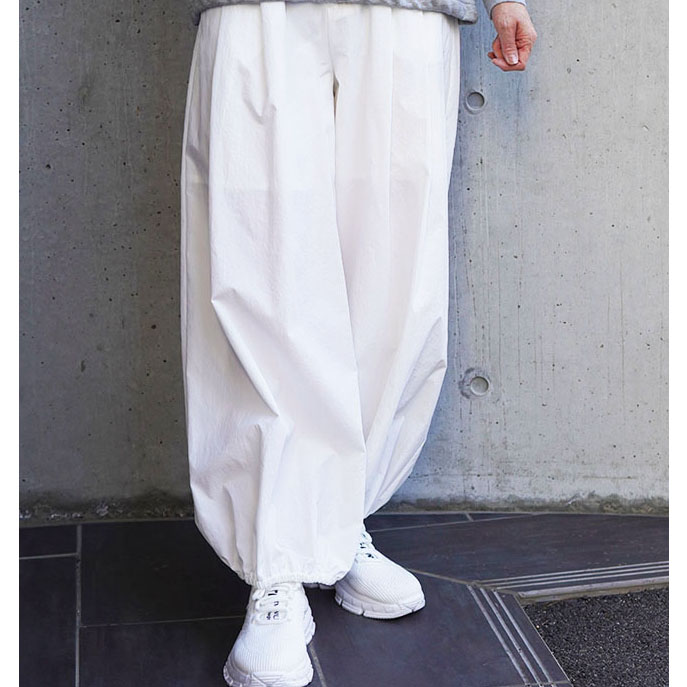 DigniteCollier ディニテコリエ パラシュートパンツ レディースパンツ シャカシャカ素材 春夏シーズン 80267109
