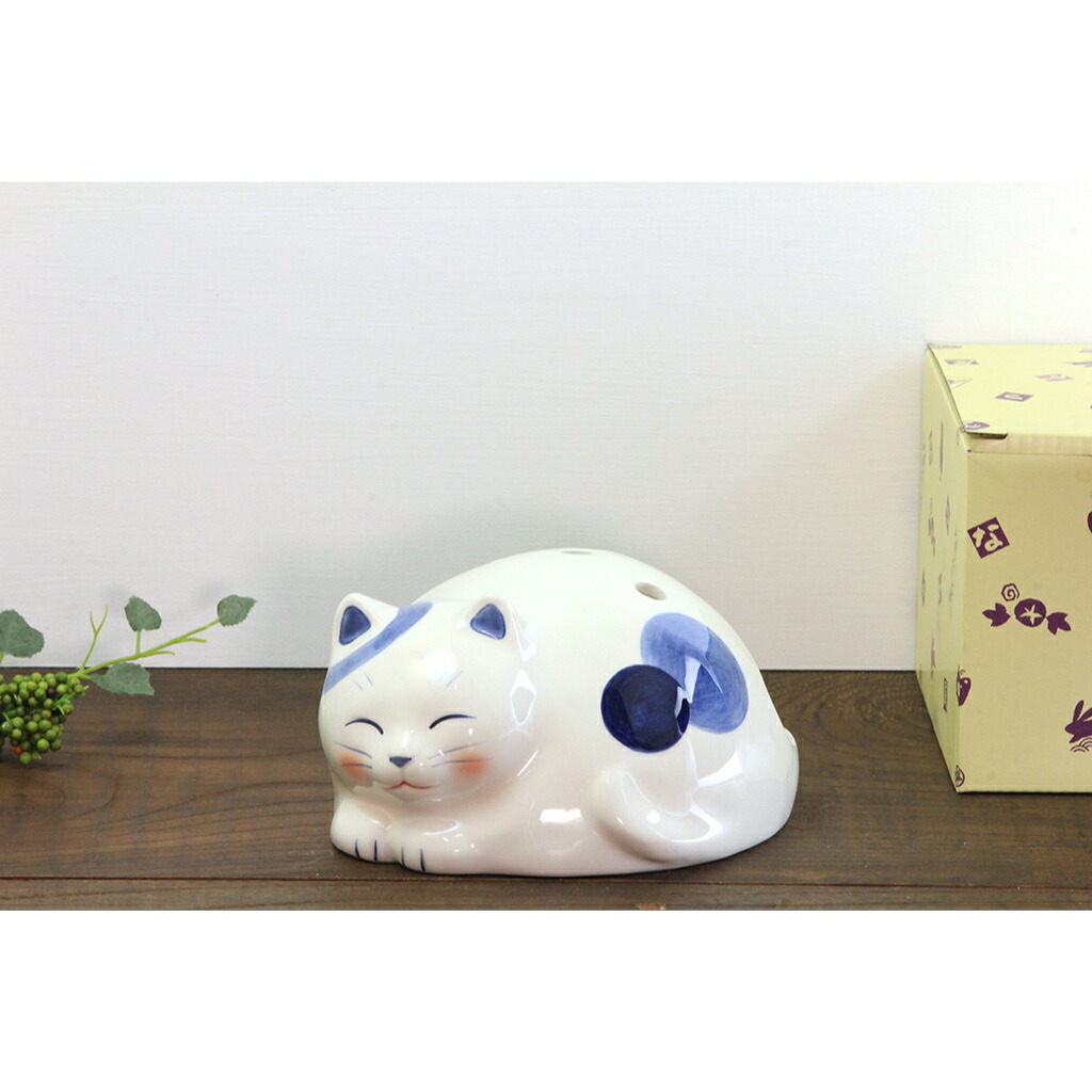 楽天市場】猫のたて型蚊遣器（蚊取り線香入れ）うたたね猫 蚊