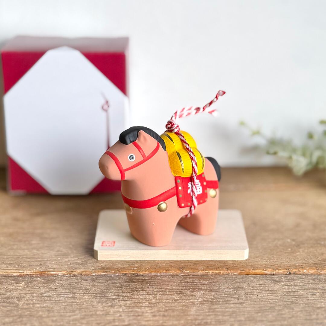 楽天市場】陶器製 干支の置物 午年 お正月飾り 昭峰作 開運埴輪福午