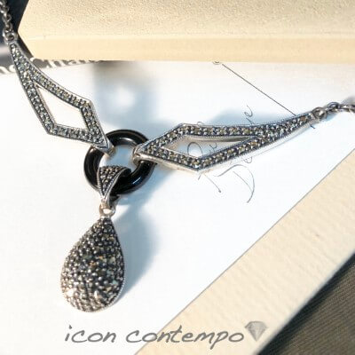 SV925 パイライト ブラックオニキス ネックレス モノトーン クラシカルシェイド "Shaded Wings"｜icon contempo