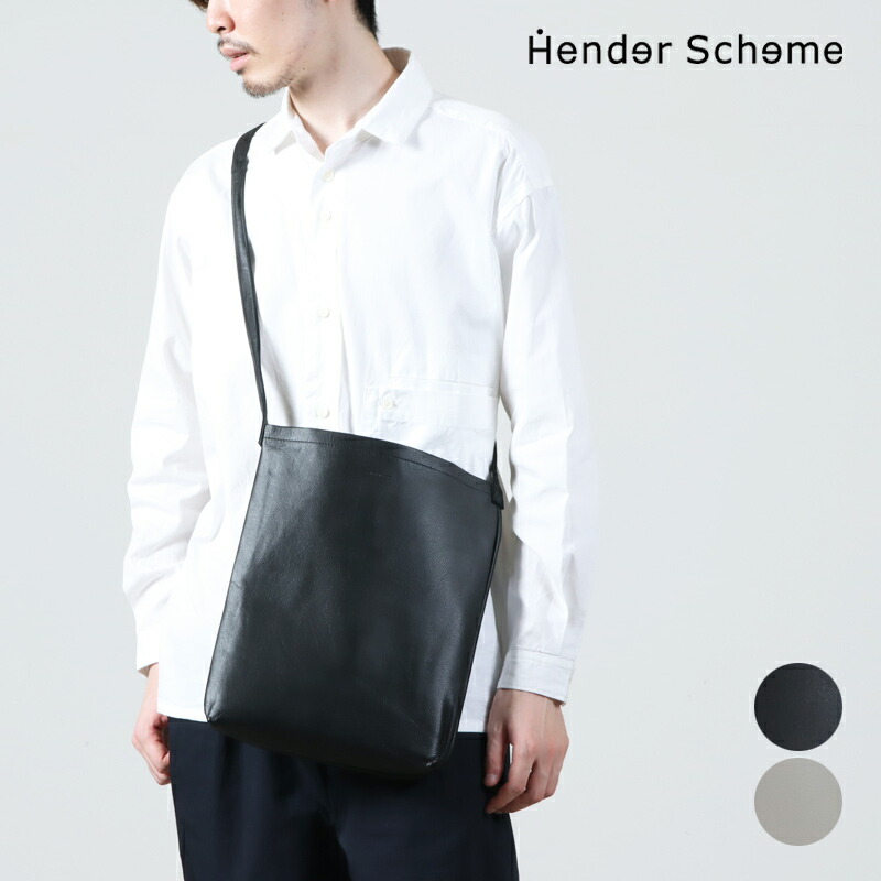 Hender Scharme ブラックショルダーバッグ Hender Scheme（エンダースキーマ） レザーショルダーバッグ ブラック