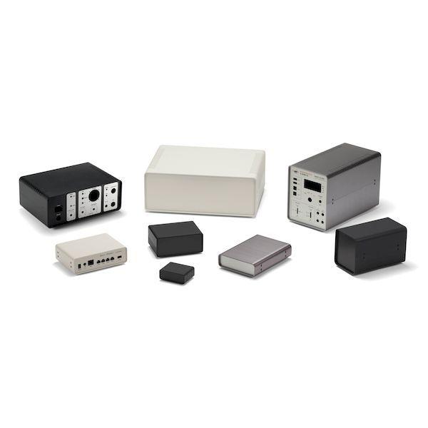 タカチ電機工業 UC43-14-28BB 直送 代引不可・他メーカー同梱不可 ユニバーサルアルミサッシケース UC431428BB