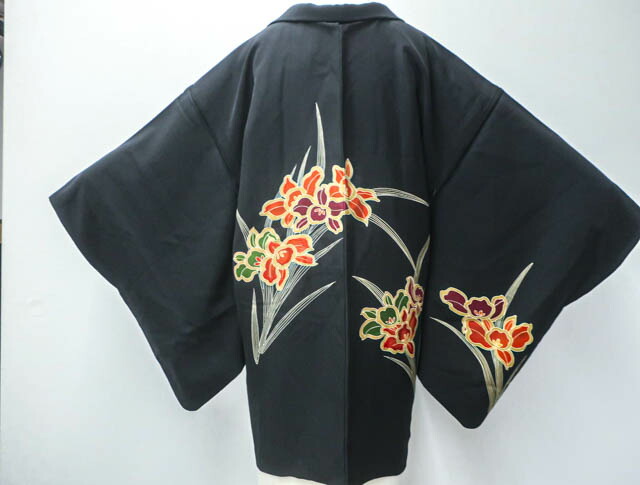 48673 羽織 黒 赤花刺繍
