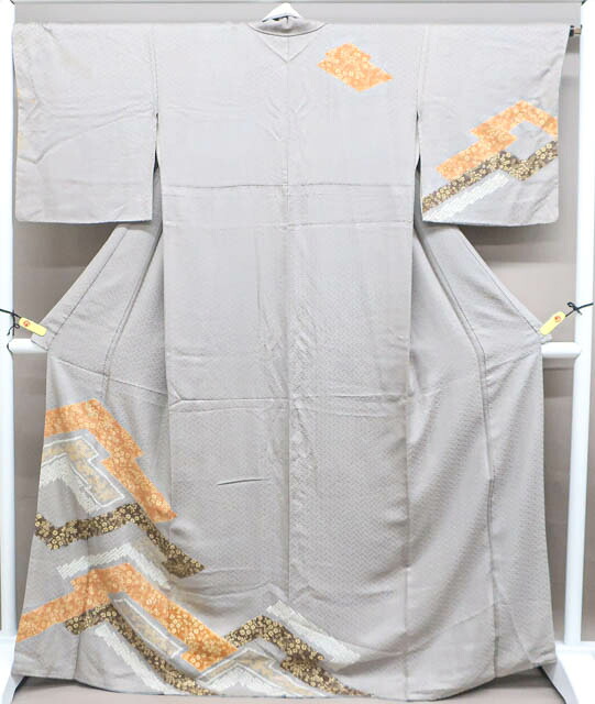 【中古】 リサイクル着物 訪問着 金彩 小花文 リメイク 身丈約168.5cm 裄丈約66.5cm 24z-4477[仕立て上がり 和服 アウトレット リサイクル着物 入学式 卒業式 結婚式 母 七五三 お宮参り パーティー きもの]IDnet