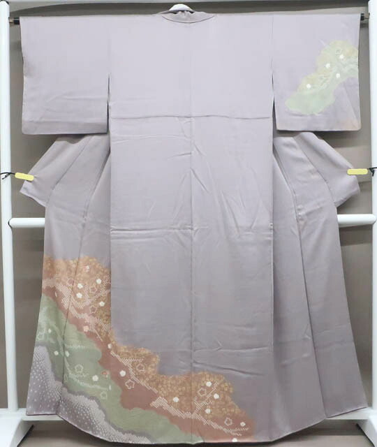 【中古】 リサイクル着物 訪問着　金彩　絞り　雲に花文　身丈約158.5cm　裄丈約63.5cm　25z04-2068[仕立て上がり 和服 アウトレット リサイクル着物 入学式 卒業式 結婚式 母 七五三 お宮参り パーティー 通販 アイディーネット きもの]IDnet｜アイディーネット