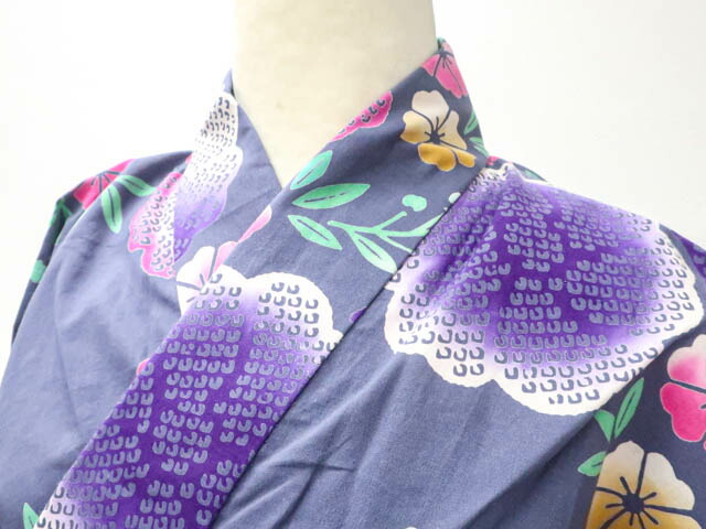 【中古】 リサイクル着物 浴衣 花文様 身丈約157cm 裄丈約63.5cm 25z05-2968[リサイクル着物 夏着物 夏 ゆかた カジュアル 和モダン 夏祭り お祭り 花火大会 盆踊り 通販 アイディーネット きもの]IDnet