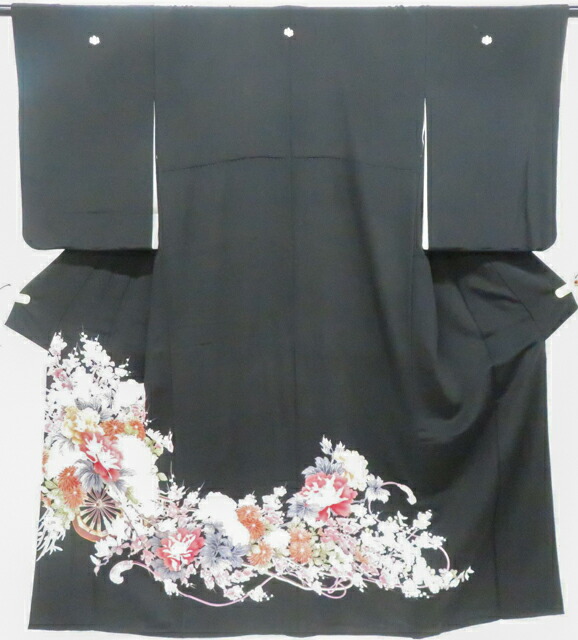 最大70%OFF【中古】リサイクル着物 黒留袖 五つ紋 銀糸 花車 比翼仕立 正絹 着物 身丈約152.5cm 裄丈61cm 26z02-598【リサイクル】 IDnet