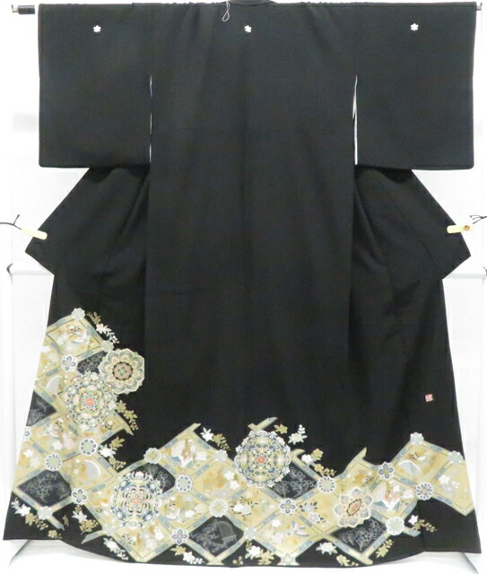 【中古】リサイクル着物 黒留袖 五つ紋 作家物 落款入り 比翼仕立 正絹 着物 身丈約165cm 裄丈66cm 26z02-719【リサイクル】 IDnet 11,550円