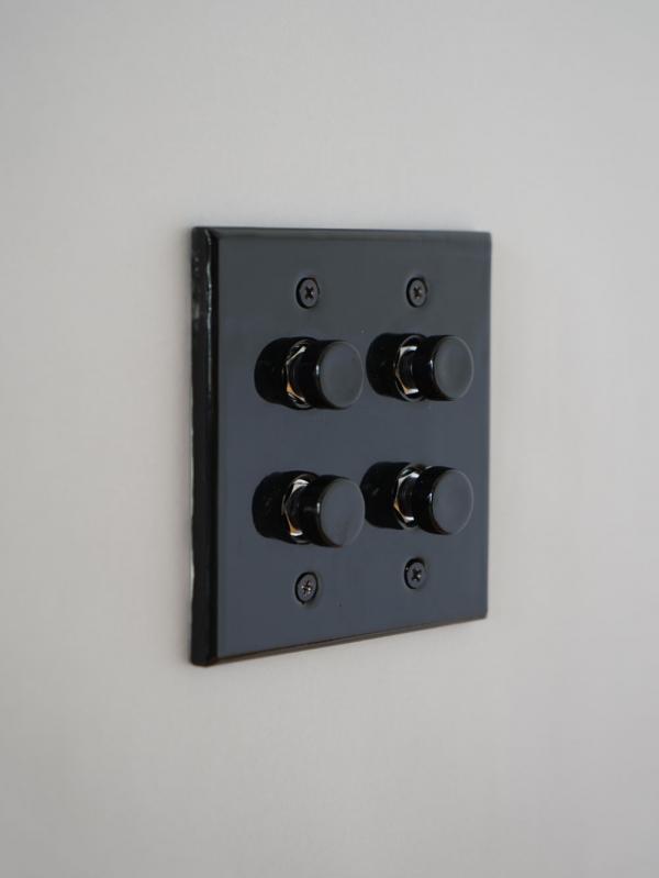 (1000円引き換え証離れ離れ中) 陶芸一皿4うしろ押し取り替えっこ 黒いこと HS3108 今めかしい 愛くるしげ レトロ アンティーク