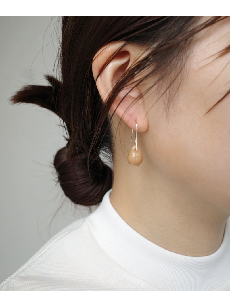 美品✨SLOBE IENA SOKO ソコハーフムーンピアス ゴールド 美品✨SLOBE IENA SOKO ソコハーフムーンピアス ゴールド - メルカリ