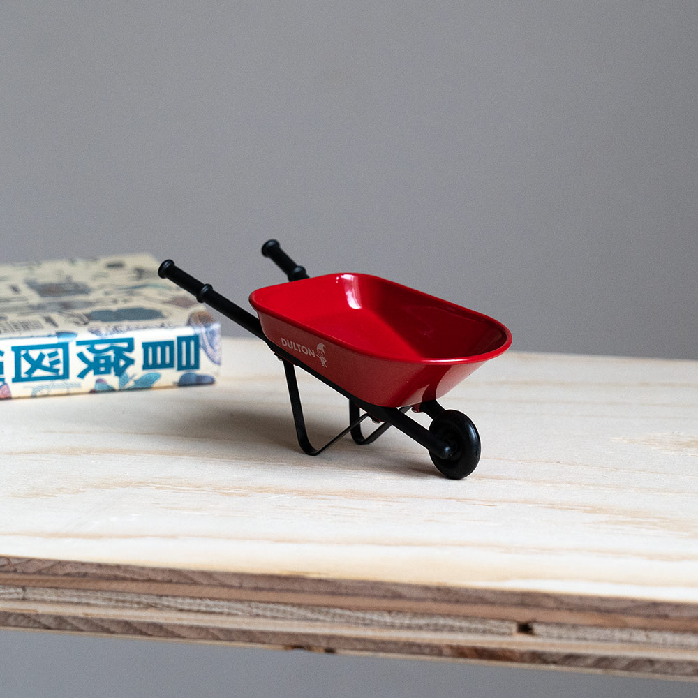 mini toy wheelbarrow