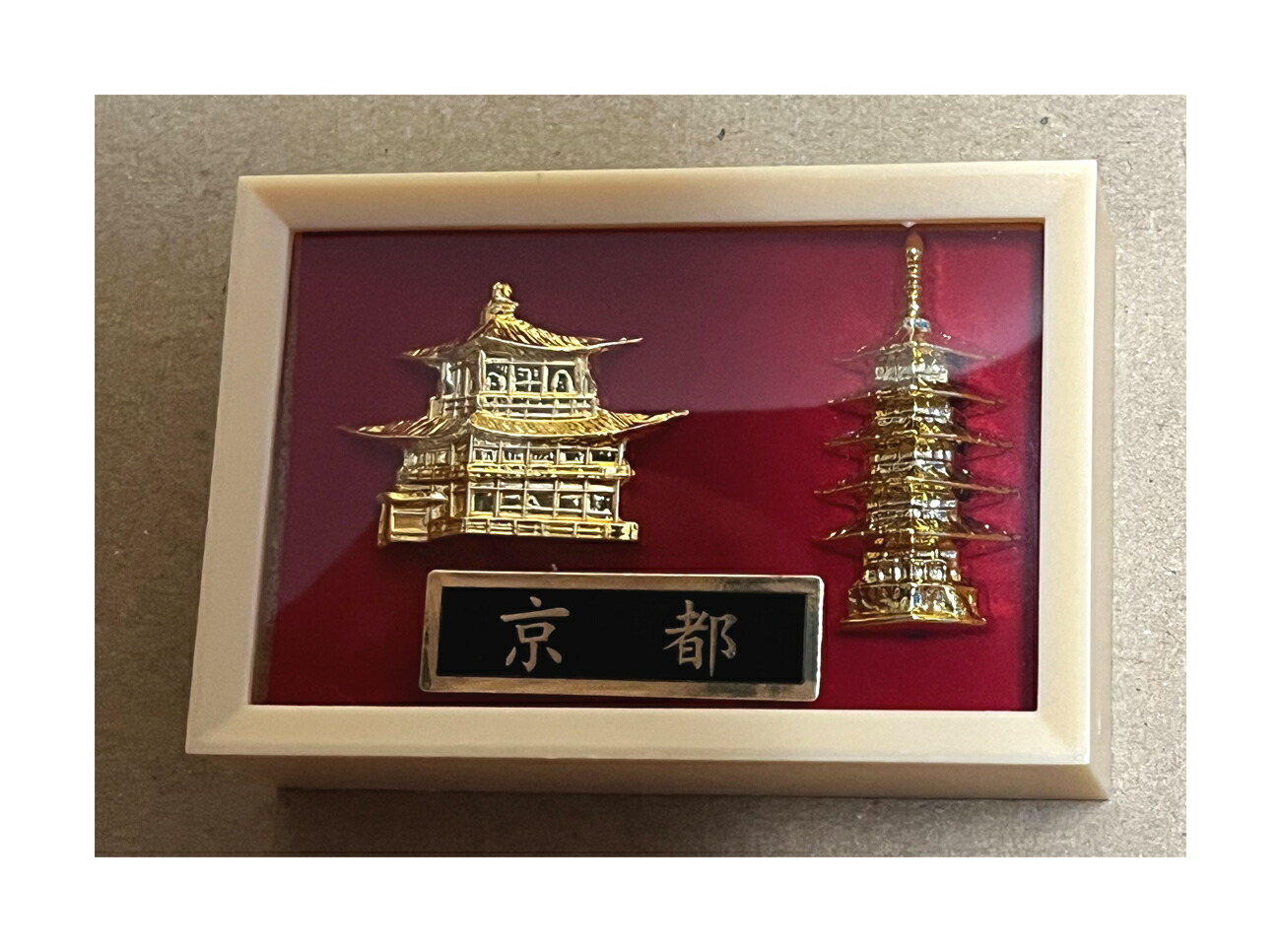 縁起物　金閣寺 金メッキ 金属製 置物　京都　インテリア　コレクション 縁起物 金閣寺 金メッキ 金属製 置物 京都 インテリア コレクション