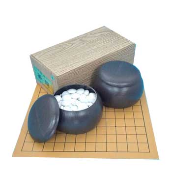 碁盤、碁石セット 碁盤碁石セット 楽天市場】囲碁セット 宮崎県日向産本榧1寸9