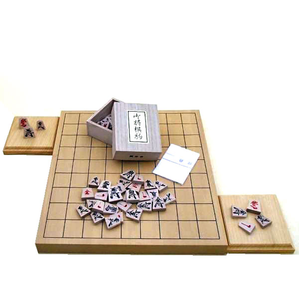 木製将棋盤セット　新かや1寸卓上接合将棋盤竹と昔懐かしい将棋駒楓漆書（裏赤）にヒバ駒台付き