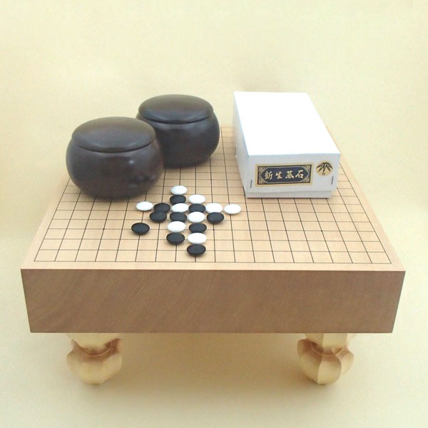 【楽天市場】高級囲碁盤セット 新榧（しんかや）３寸足付一枚板 