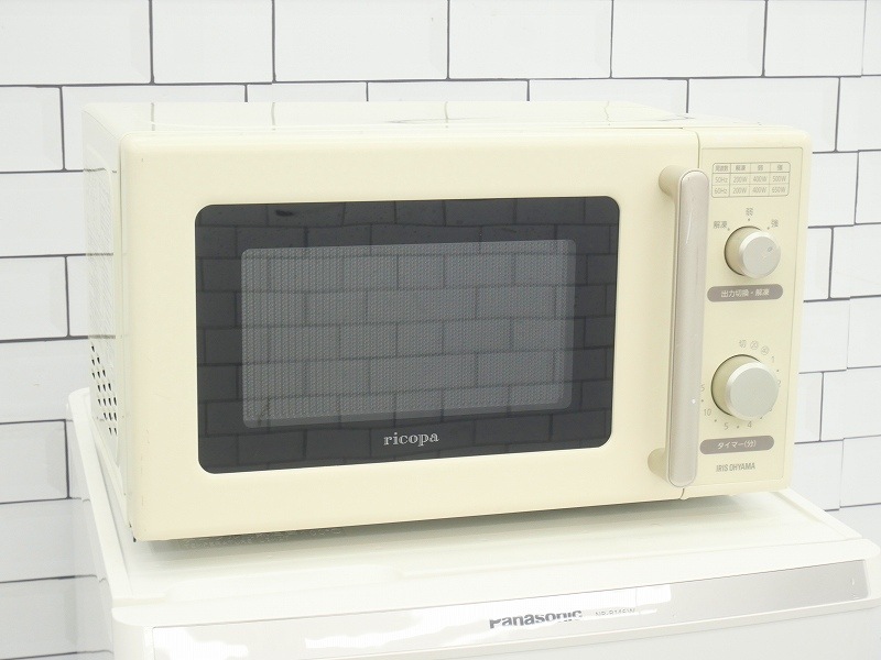 【中古】【領域押さえる送りとどける・取りつける無料】一人暮らし 陰電子領域 パウダーコンパクト 格好のいい アイリスオーヤマ 2021年製 RT17