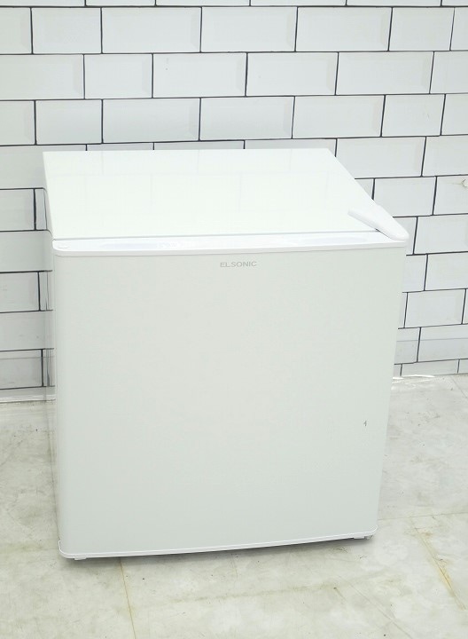 【中古】【地域限定配送・設置無料】一人暮らし用 ELSONIC 2023年式46L中古冷蔵庫　EJ-R461W