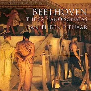 【中古】【非常に良い】32 Piano Sonatas
