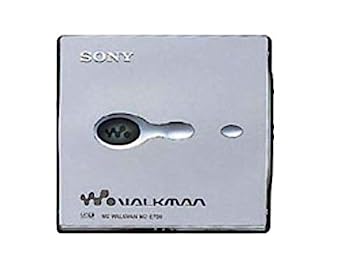 【中古】（非常に良い）SONY　ソニー　MZ-E700-S　シルバー　ポータブルMDプレーヤー　MDLP対応　（MD再生専用機/MDウォークマン）