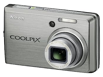 【中古】【人並み外れたに好いたらしい】Nikon デジタル写真機 COOLPIX S600 チタンしろがね色 COOLPIXS600S