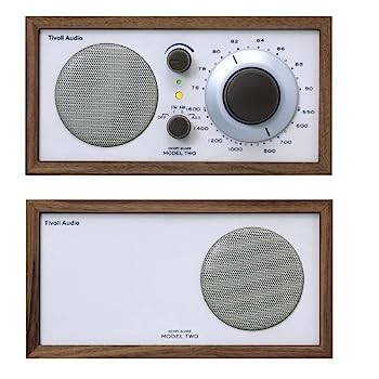【中古】（人並み外れたに好いたらしい）Tivoli Audio 御前上等ラジオ受信機 Model Two クラシックウォールナット/ベージュ TVJPM2CLA