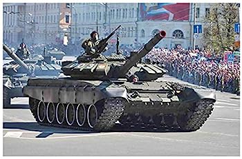 【中古】(非常に良い)トランペッター 1/35 ロシア連邦軍 T-72B3主力戦車 プラモデル 09508|IINEX