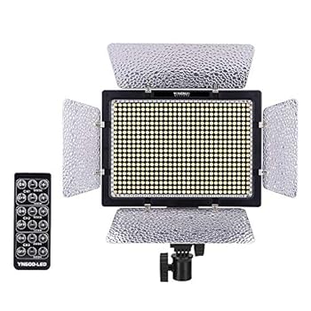 【中古】(非常に良い)Yongnuo YN-600 LEDビデオライト 600球のLEDを搭載 カメラ&ビデオカメラ用 (AC電源アダプター付きYN-600, 5500Kのみ)