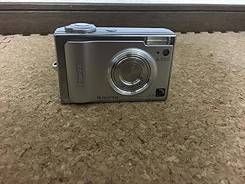 【中古】FUJIFILM FinePix F11 FX-F11