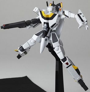 【中古】リボルテックヤマグチ No.083 三段変形バルキリー VF-1S 【ロイ・フォッカー機】
