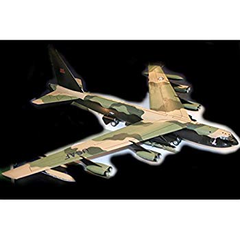 【中古】タミヤ 1/100 ボーイングB52D (1/100 ミニジェット:60025) 2mvetro|IINEX