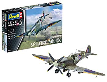 【中古】ドイツレベル 1/32 イギリス空軍 スピットファイア MK.9C プラモデル 03927 dwos6rj｜IINEX