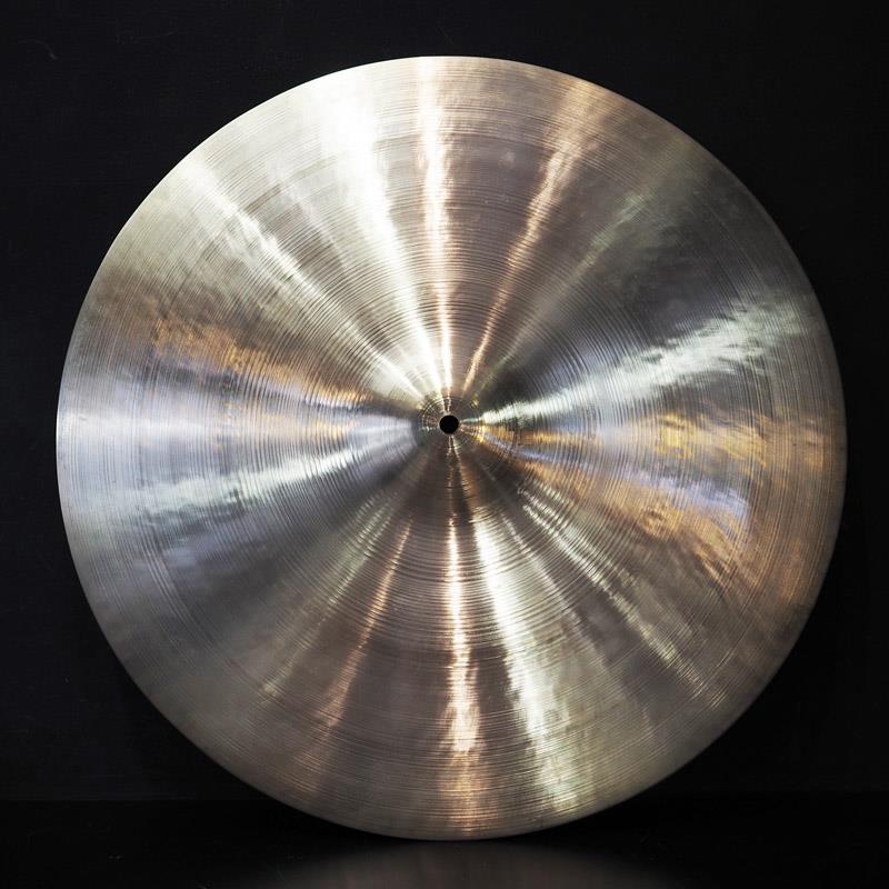 USED 中古 400th Anniversary Limited Edition Vault Ride 20 [1798g/専用トラベルケース付属] Zildjian (ユーズド やや使用感あり)｜イケベ楽器ショップ