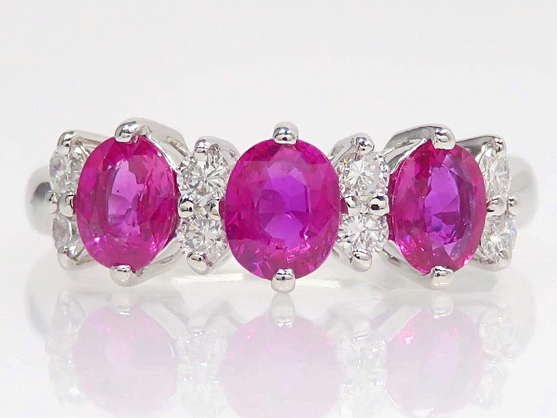 『池田屋質店』Ｐｔ９００ リング ルビー１．２７７ｃｔ ダイヤモンド０．２７０ｃｔ ＃１２ プラチナ 中古Ａ【中古】