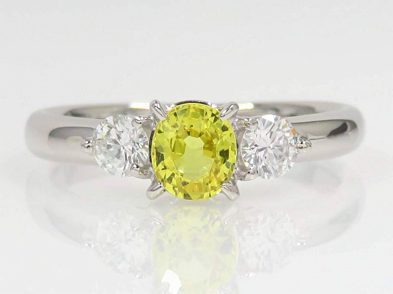 『池田屋質店』Ｐｔ９００ イエローサファイヤ０．５９ｃｔ ダイヤモンド０．２７８ｃｔ リング ＃１１ プラチナ 中古Ａ【中古】｜池田屋質店