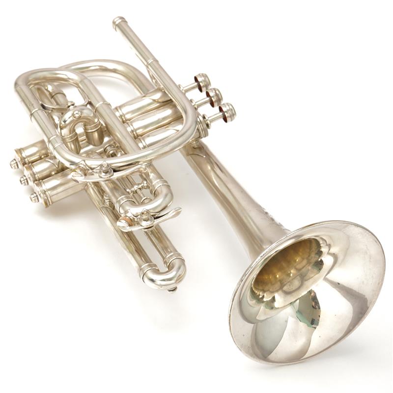 BESSON　ベッソン コルネット 600シリーズ 86863-2.jpg