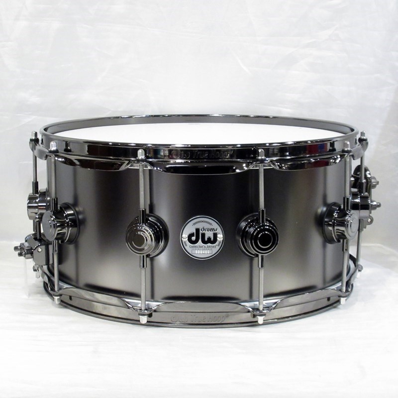 dw DRVD6514SVNBK [Collector's Satin Black Over Brass Snare 14&times;6.5 / Black Nickel Harare]｜イケベ楽器 イケシブ