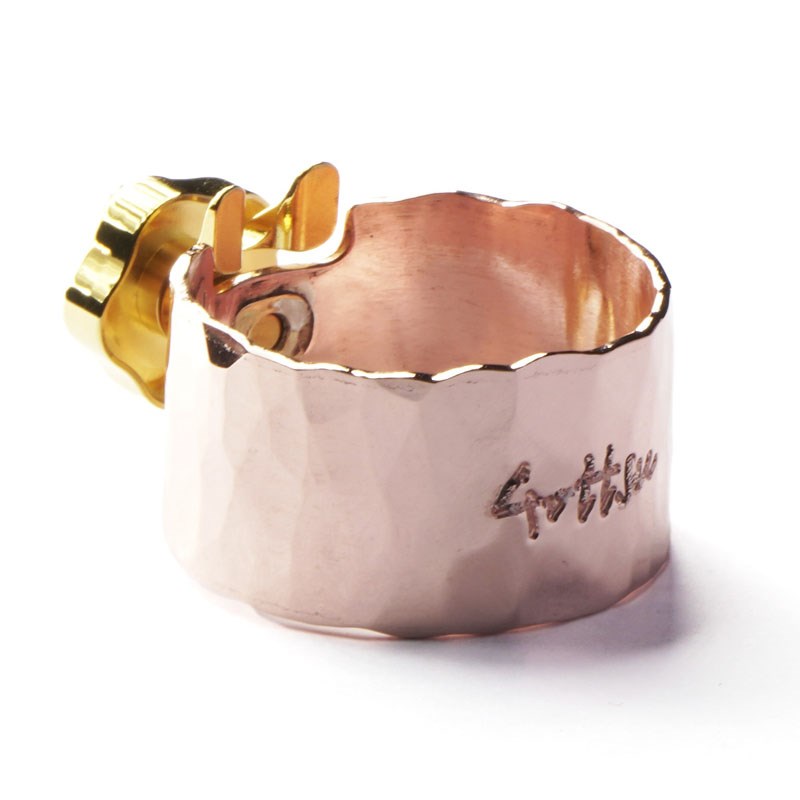Gottsu ゴッツ バリトンサックス/ラバー用 Copper Signature Ligature|イケベ楽器 イケシブ